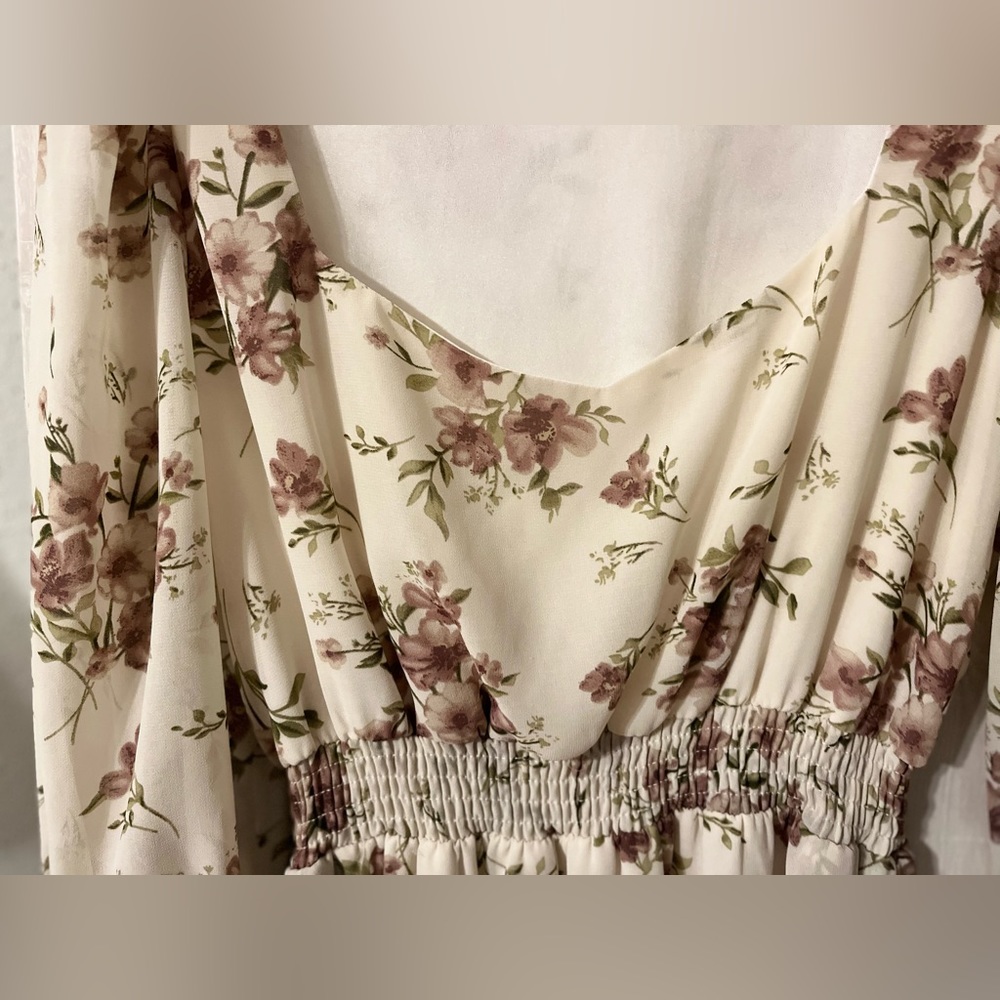 Gorgeous square neck dress perfect for the summer With Pockets! - Picture 3 of 4